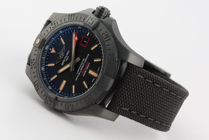 Breitling Avenger Blackbird