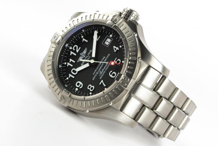Breitling Avenger Seawolf