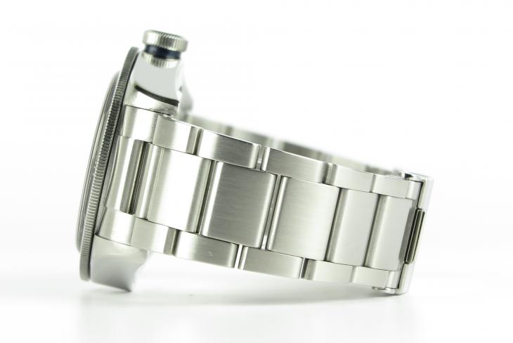 Tudor Black Bay