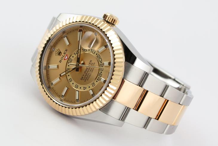 Rolex Sky Dweller G/S