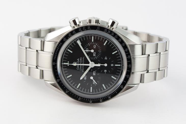 Omega Speedmaster Pro