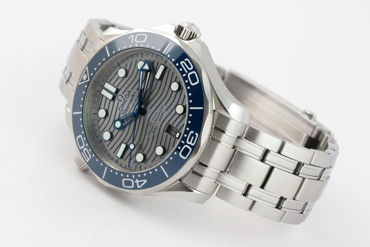 Omega Seamaster 300M