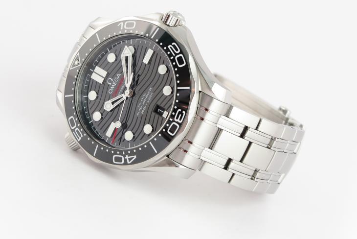 Omega Seamaster 300M