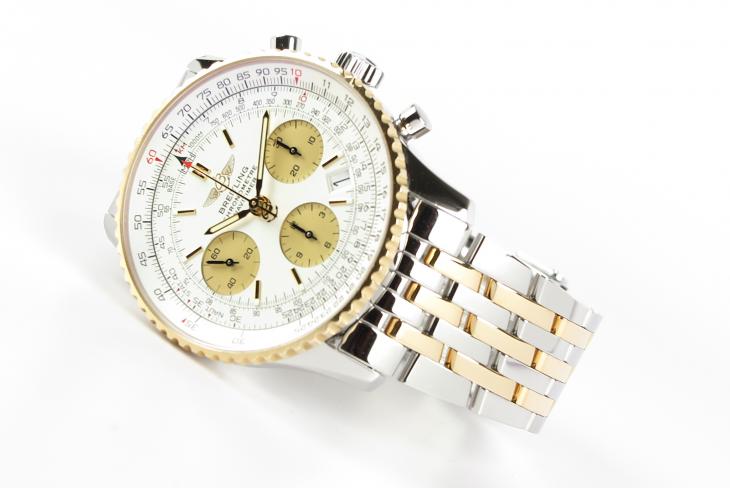 Breitling Navitimer