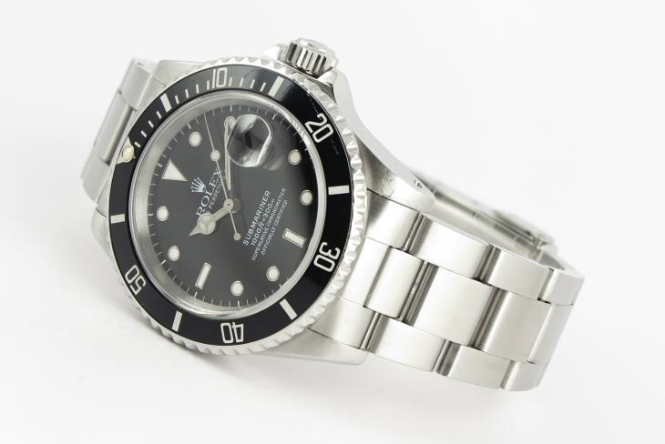 Rolex Submariner - 16610
