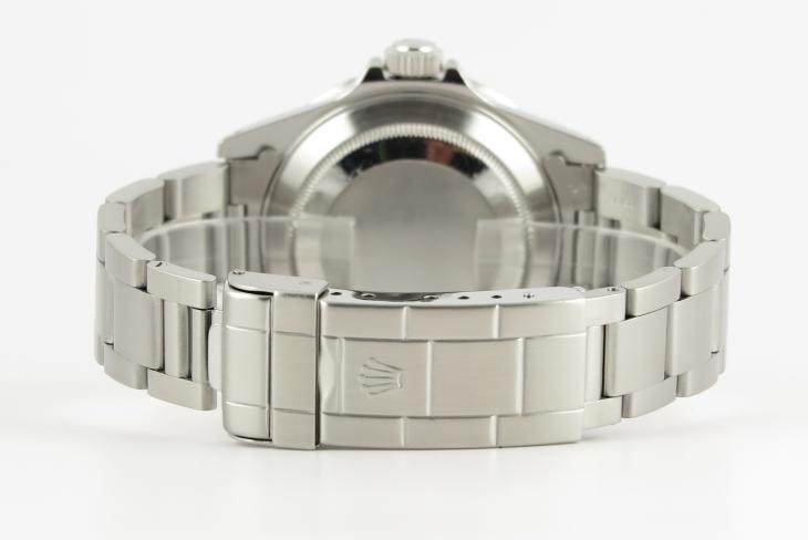 Rolex Submariner - 16610