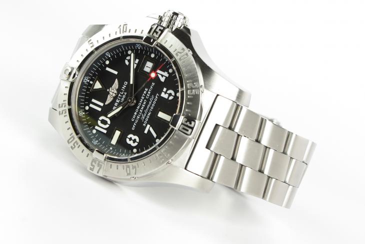 Breitling Avenger Seawolf