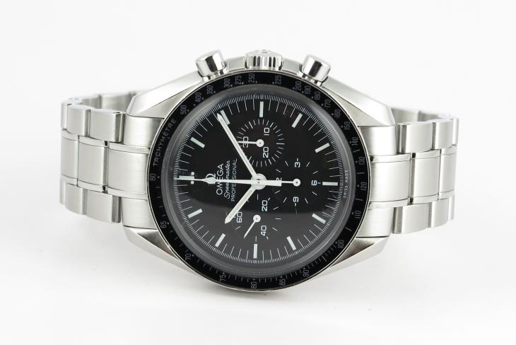 Omega Speedmaster Pro