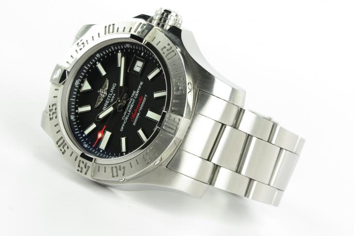 Breitling Avenger II Seawolf
