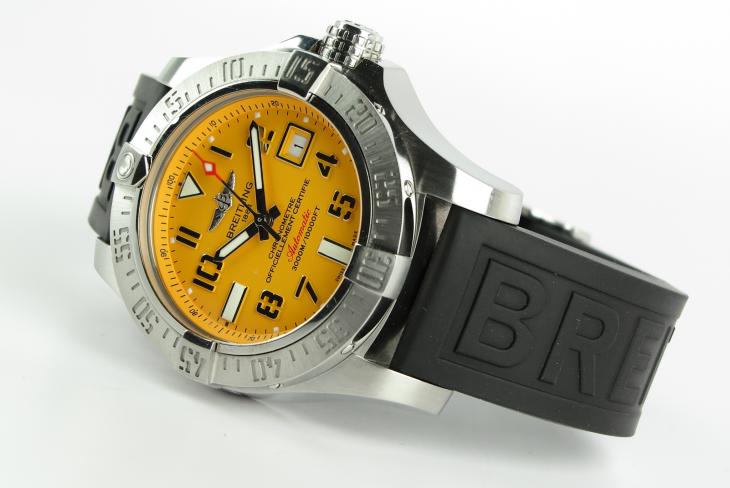 Breitling Avenger II Seawolf