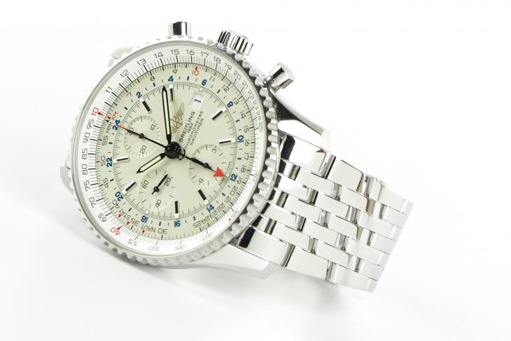 Breitling Navitimer World
