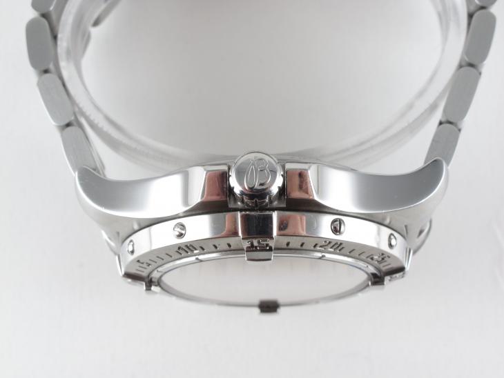 Breitling Super Ocean Steelfish Hvid