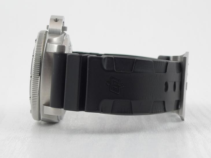 Panerai PAM 243