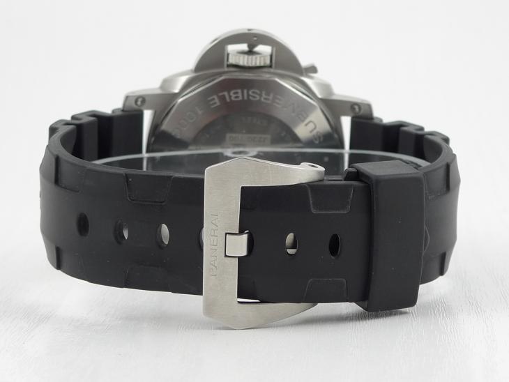 Panerai PAM 243