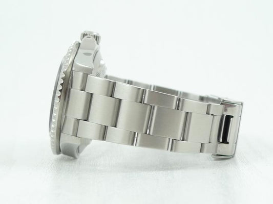 Rolex Sea Dweller 16600 - 2004