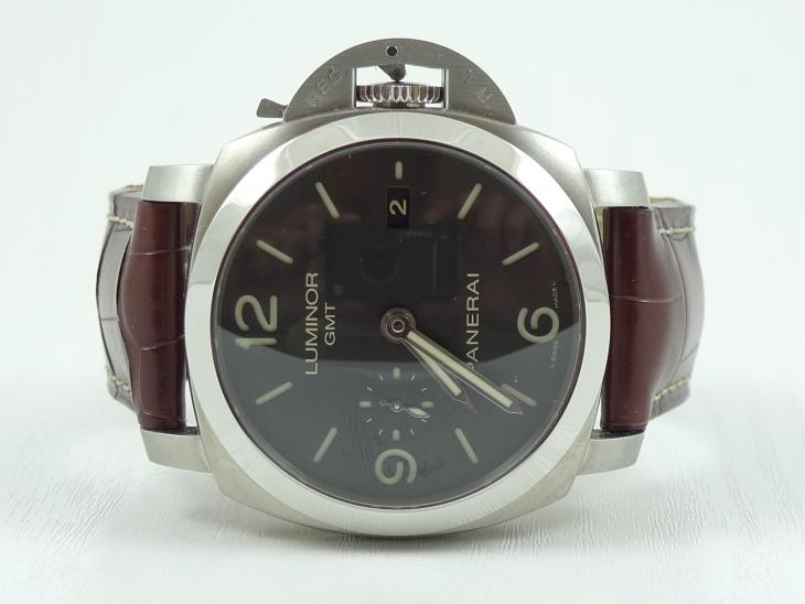 Panerai PAM 320 - 2011 DK