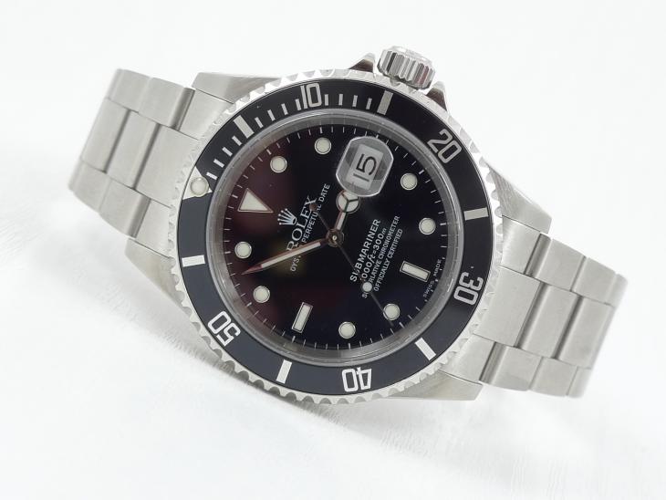 Rolex Submariner 16610 - 2003
