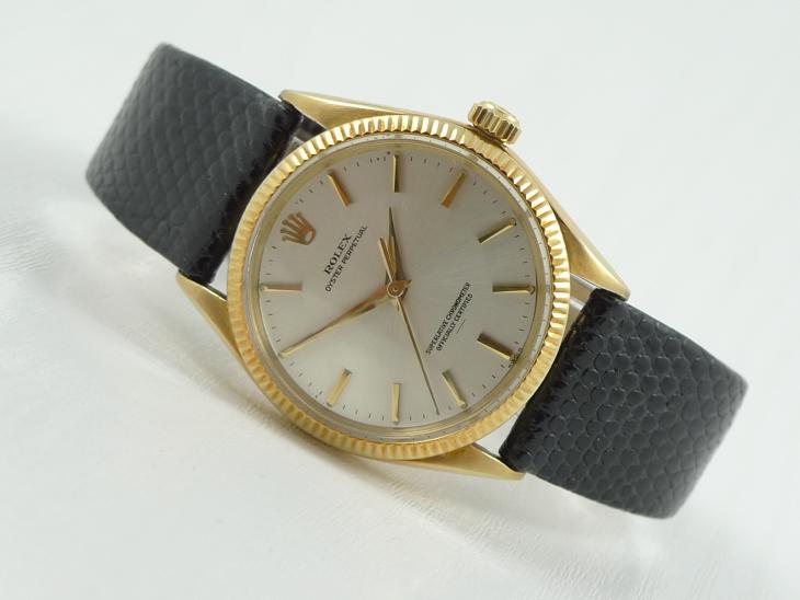 Rolex Oyster 14K masiv guld