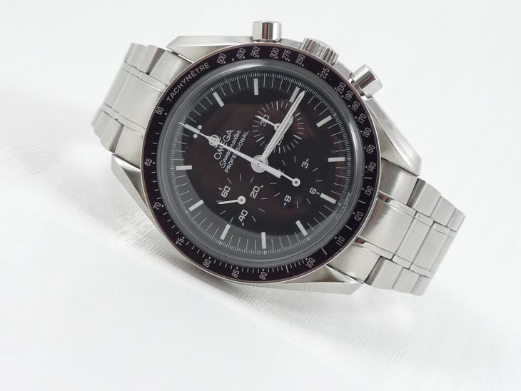 Omega Speedmaster Professional