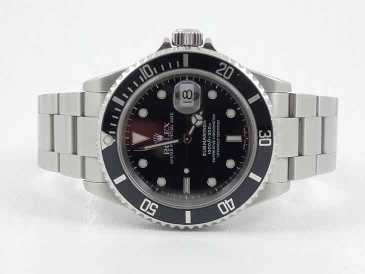 Rolex Submariner 16610 - 2003