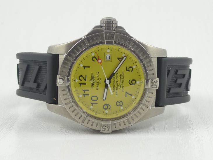 Breitling Avenger Seawolf