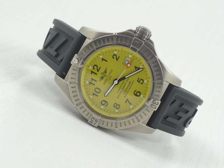 Breitling Avenger Seawolf