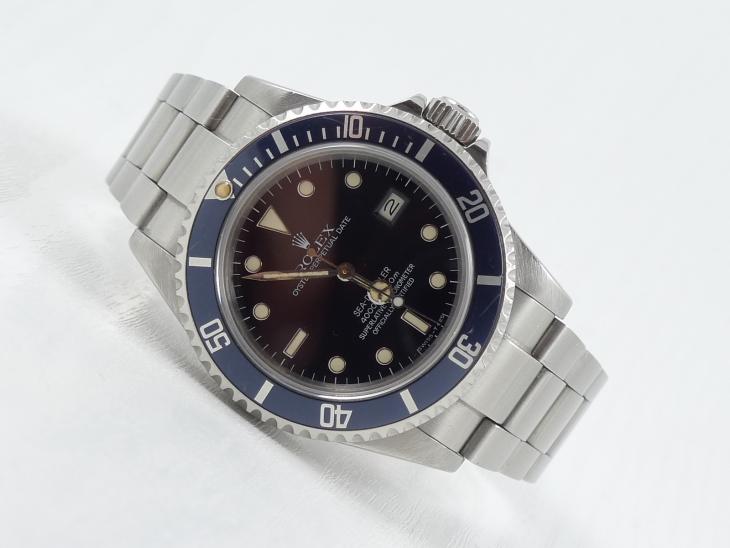 Rolex Sea Dweller 16660