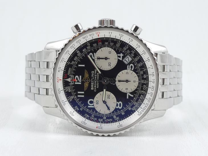 Breitling Navitimer