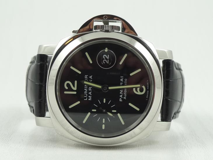 Panerai PAM 104