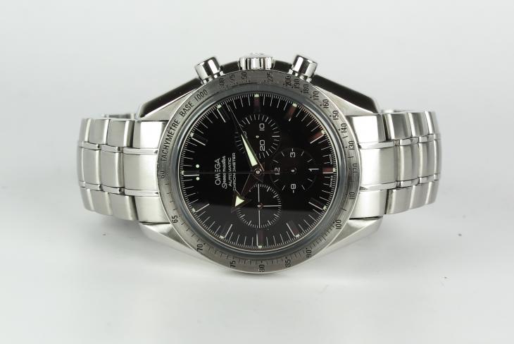 Omega Speedmaster - Broad Arrow
