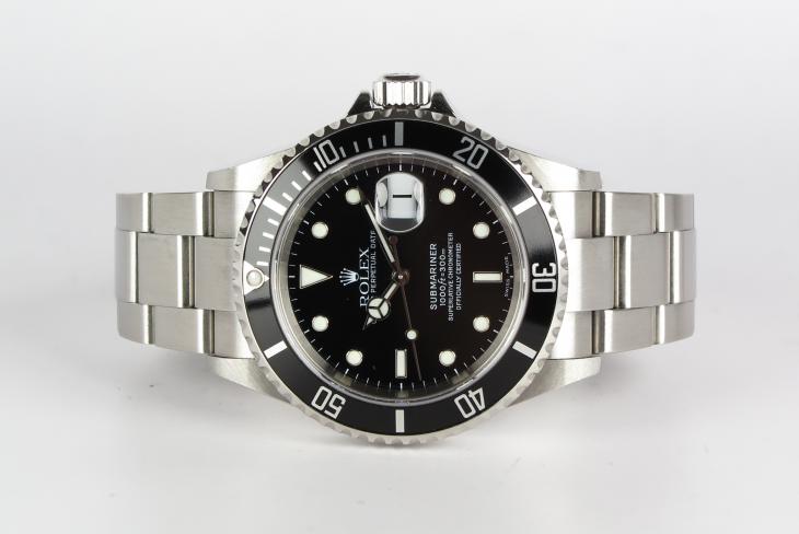 Rolex Submariner - 16610