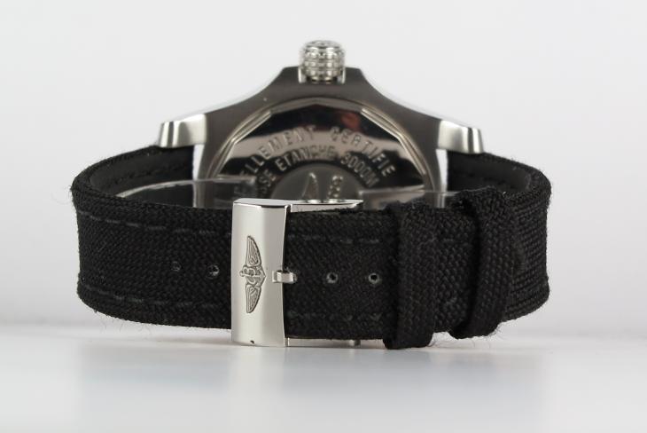 Breitling Avenger ll Seawolf