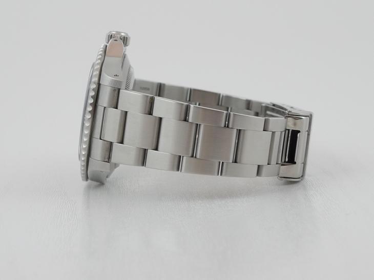 Rolex Submariner 14060M