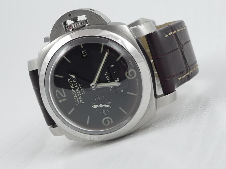Panerai PAM 270