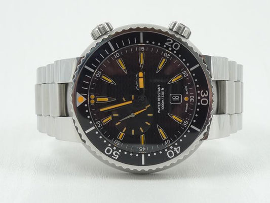 Oris 1000M Small Seconds