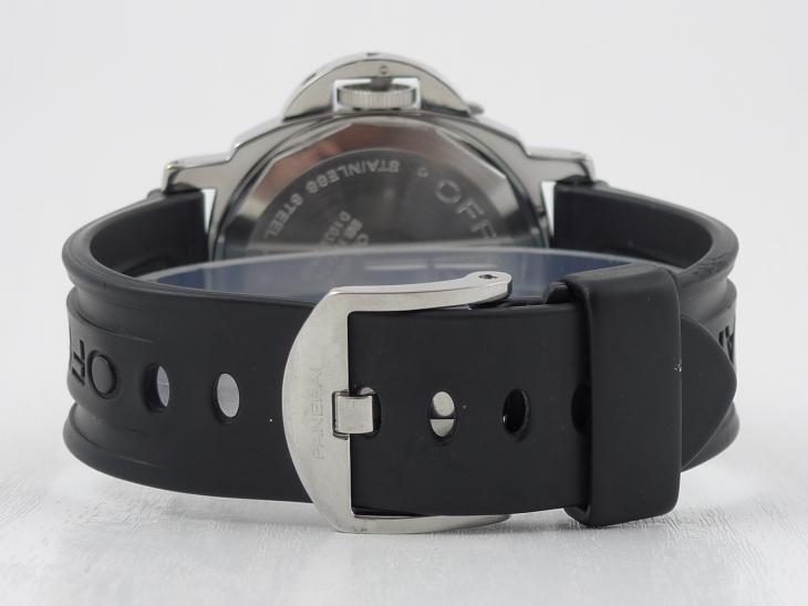 Panerai PAM 001D