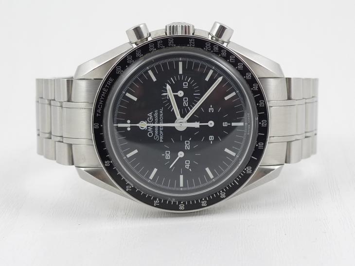 Omega Speedmaster Professional