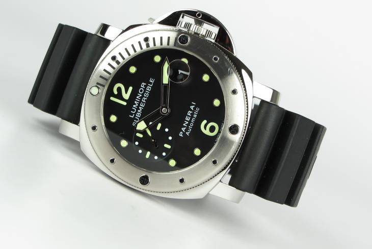 Panerai Submersible - PAM 24