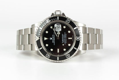 Rolex Submariner - 16610