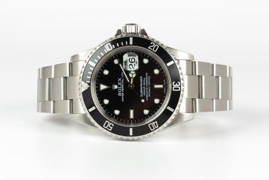 Rolex Submariner - 16610