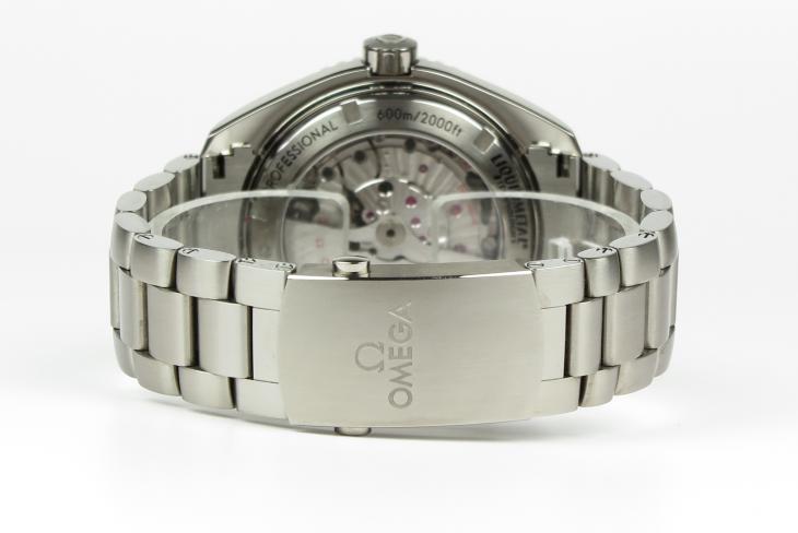 Omega Seamaster Planet Ocean - Titanium