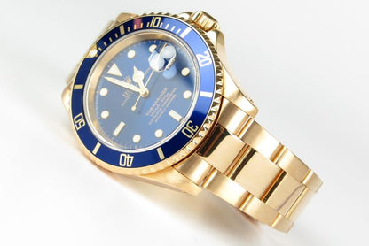 Rolex Submariner 18K - 16618