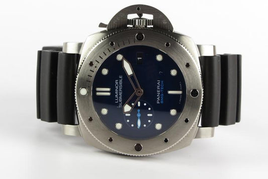 Panerai Luminor Submersible