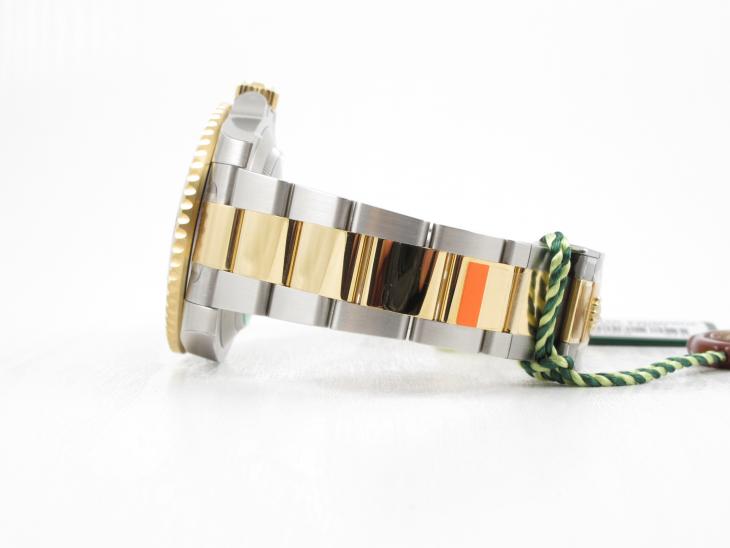 Rolex Submariner G/S - NYT