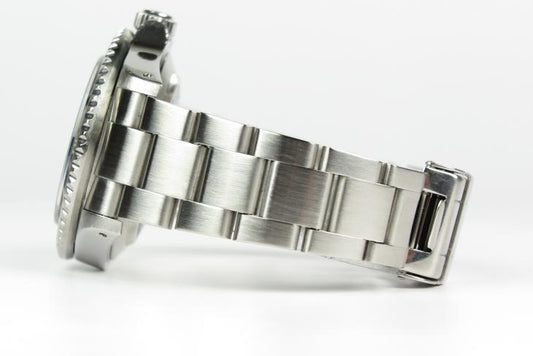 Rolex Sea Dweller - 16600