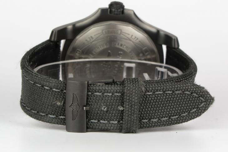 Breitling Avenger Blackbird