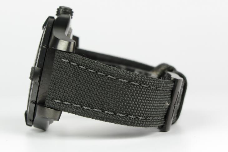 Breitling Avenger Blackbird 48mm