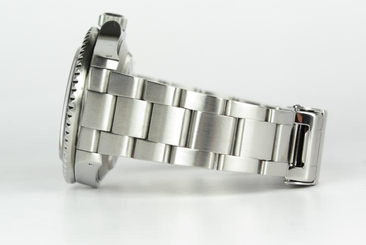 Rolex Sea Dweller - 16600