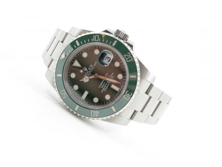 Rolex Submariner 116610L V