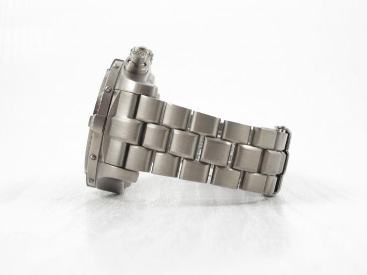 Breitling Chrono Avenger